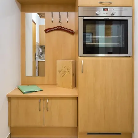 Bio-bergbauernhof Weger Lägenhet