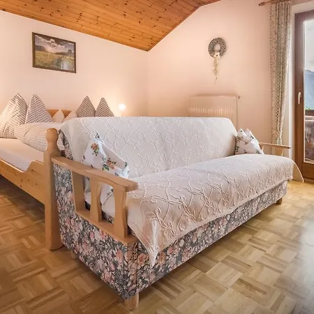 Bio-bergbauernhof Weger Деллах